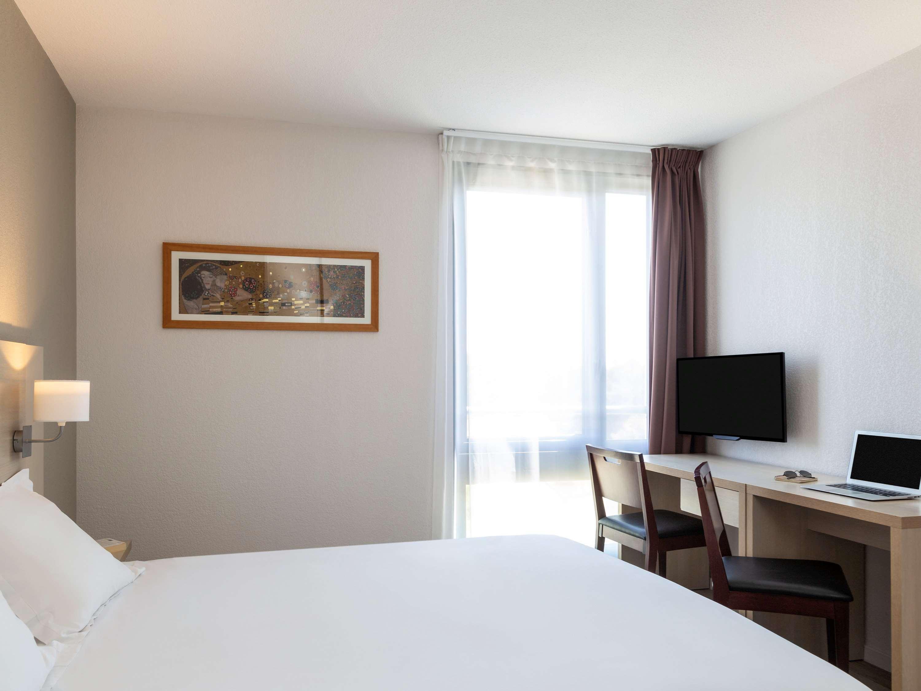 อดาจิโอ แอคเซส อาวิยง อพาร์ตโฮเต็ล Aparthotel อาวีญง ภายนอก รูปภาพ